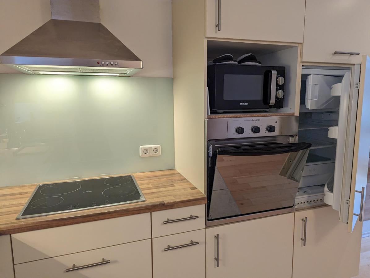 Ferienwohnung Apimundi เลาเทอราค ภายนอก รูปภาพ